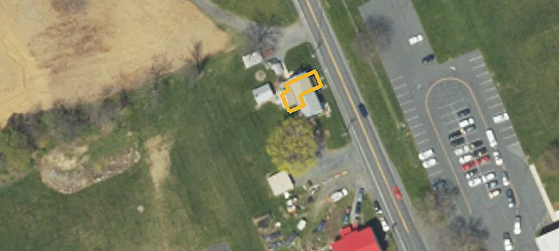 3934-3936 Mauch Chunk Rd