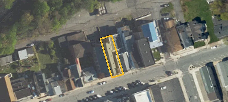 13-15 Rdg St