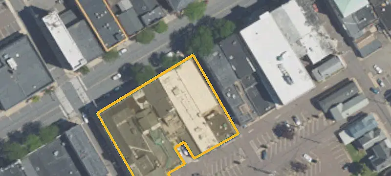 2426 Main St
