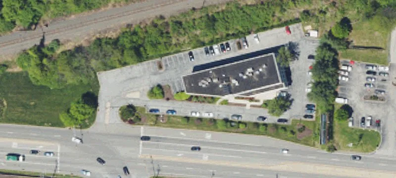 49 Lancaster Ave