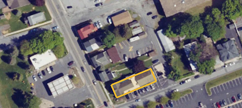 106 Walnut St