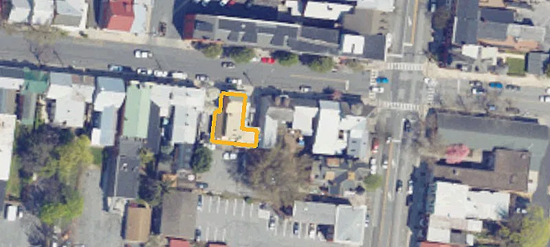 16 Pomfret St