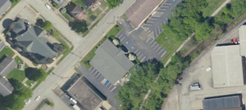 Mt Vernon Ave