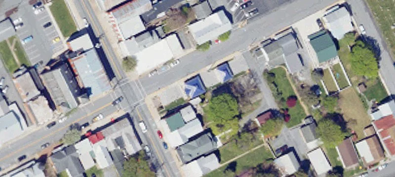51 High St