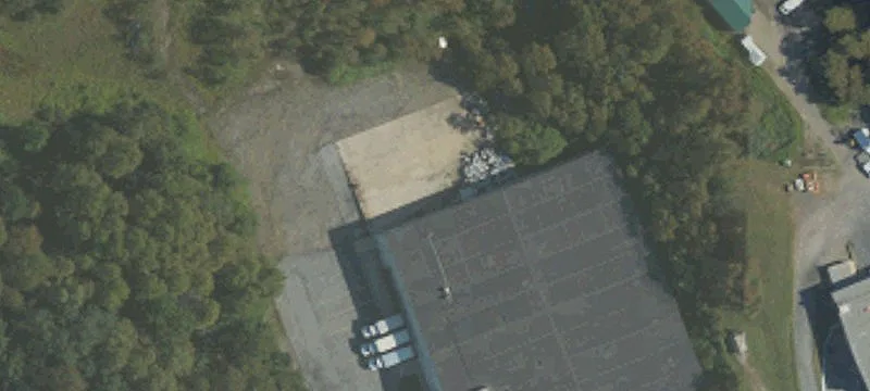 1325 Eisenhower Blvd