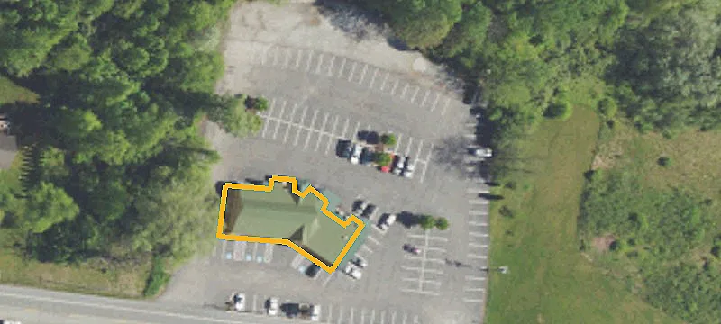 5725 Lincoln Hwy