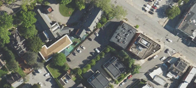 1112 Lancaster Ave