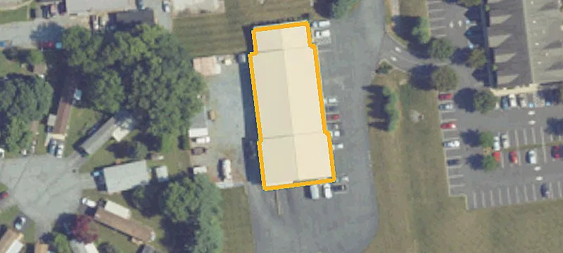 950 Main St