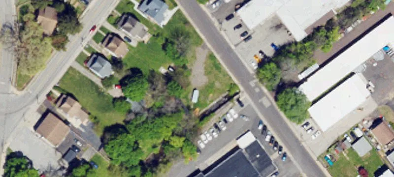 156 Rdg Ave