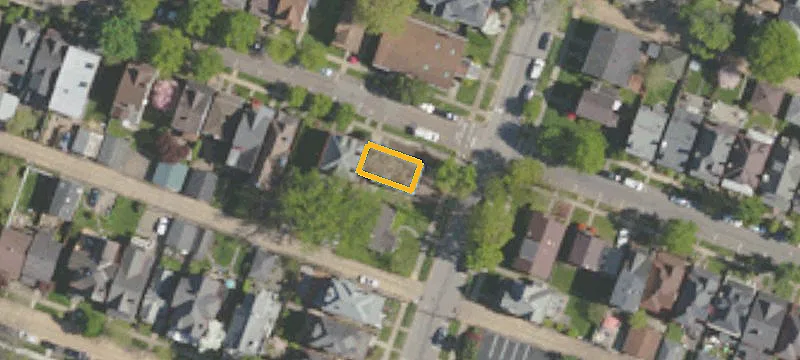 115 Ctr Ave