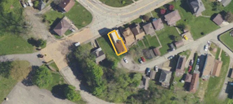 721 Walnut Ave