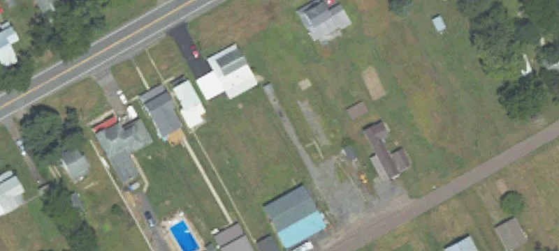121 4th St