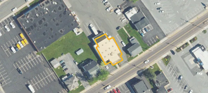 435 Main St