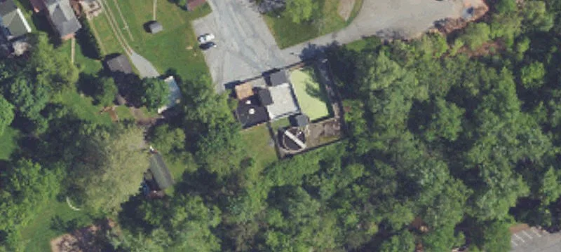 129 Main St