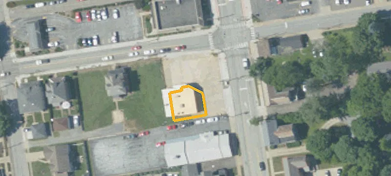 301 Main St