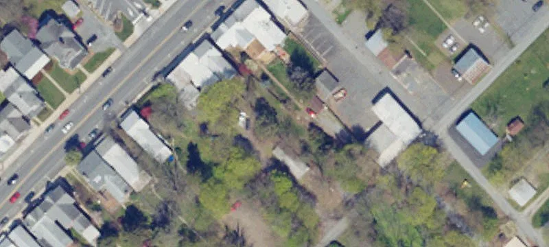 328 King St