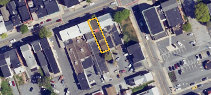 13 Main St