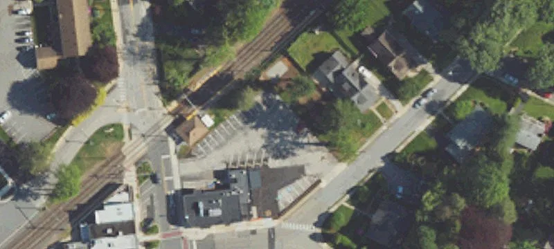 145 Saxer Ave