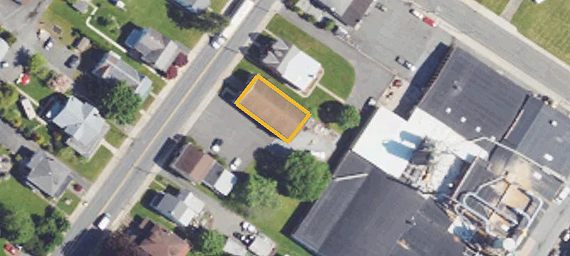 644 Main St