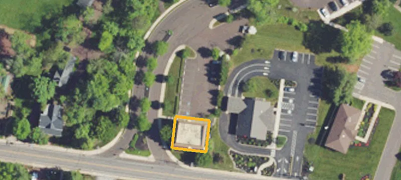 3990 Ashland Dr