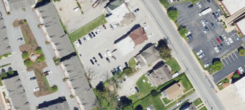 48 Darby Rd