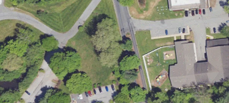 6 Ponds Edge Dr