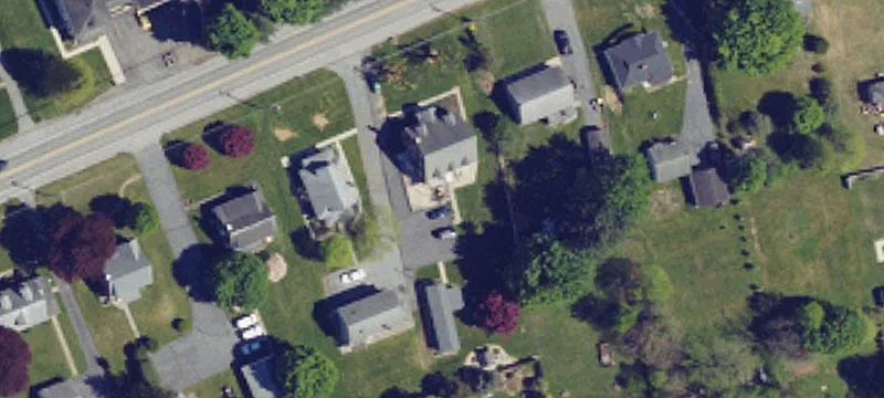 921 Trindle Rd