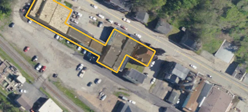34 Main St