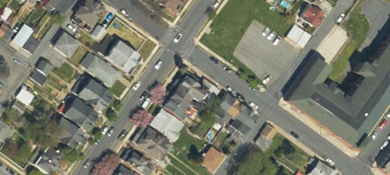 1004 Delaware Ave