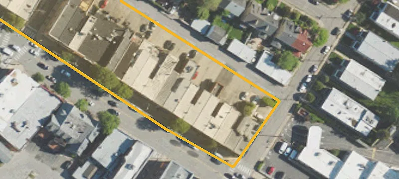 831 Lancaster Ave