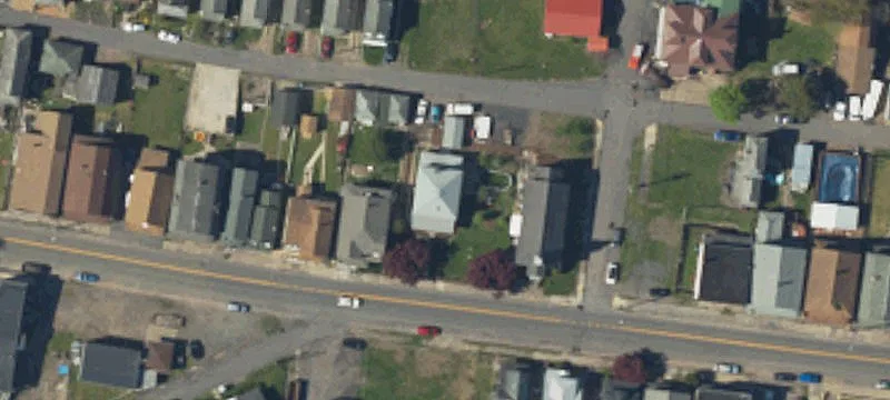 124 Main St