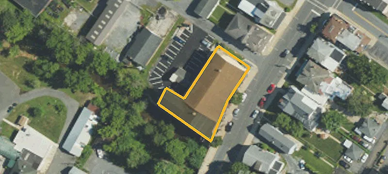9 Main St