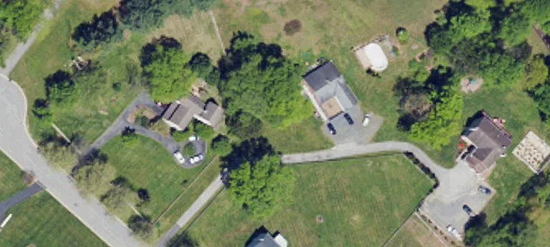 1086 Lorraine Dr