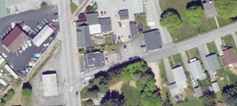 437 Main St