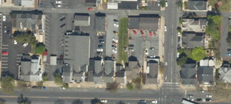 253 Broad St