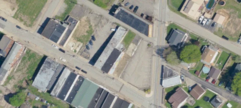 1004 Main St