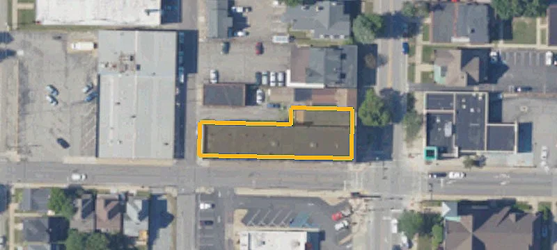 300 304th N Main St