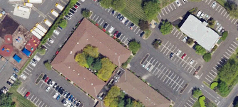 600 Louis Dr, Unit W201