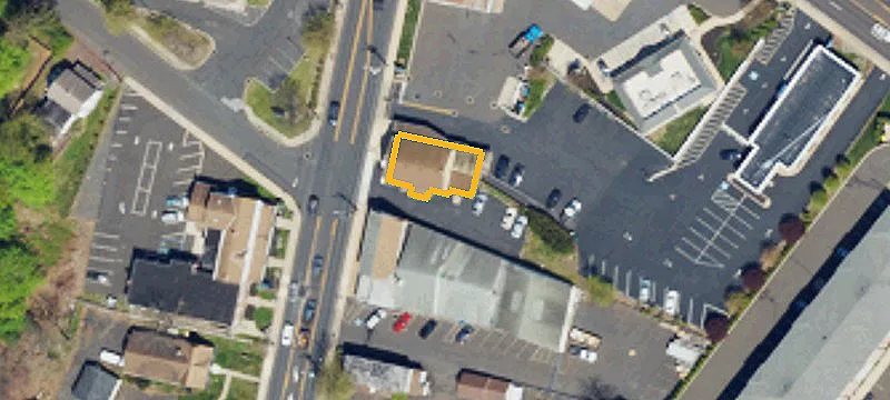 671 2nd St Pike