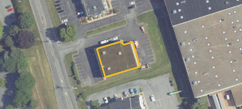 121 Centerville Rd