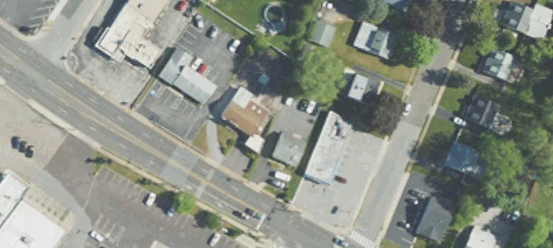 3221 Edgmont Ave