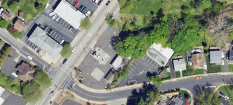 1363 Easton Rd