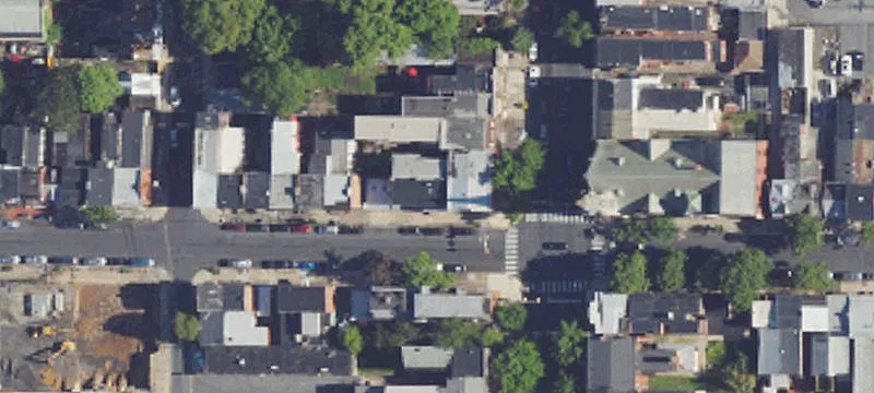 300 5th St
