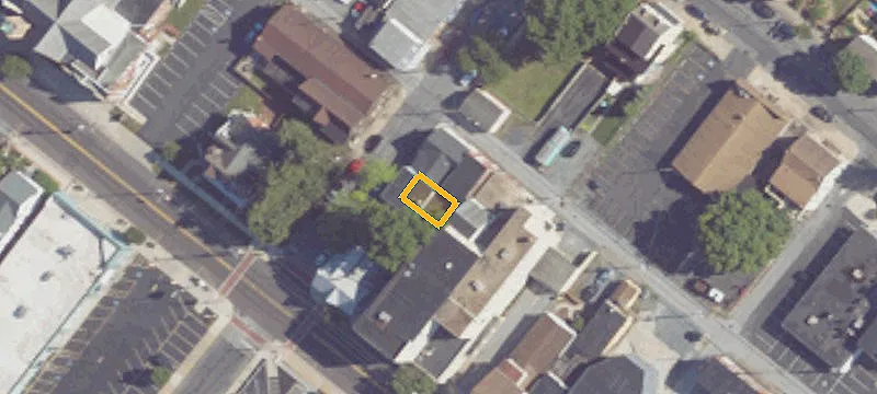 216 4th St