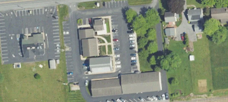 912 Main St