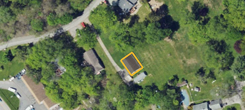 4 Golfview Ln
