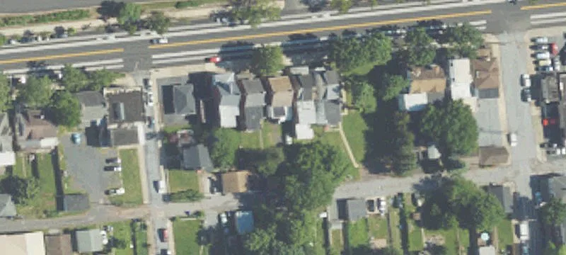 864 High St