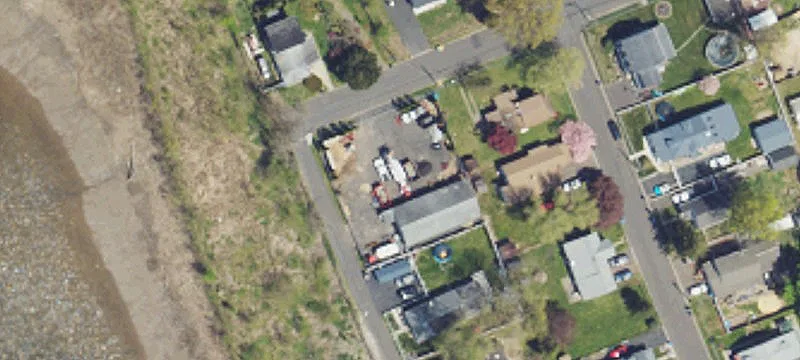 1009 5th Ave