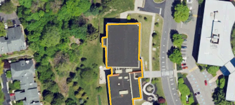 50 Breyer Dr