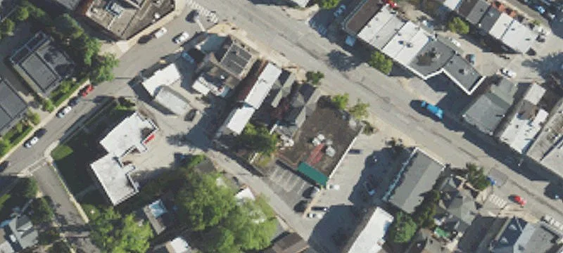 1040 Lancaster Ave